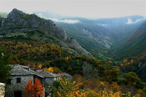 el valle del silencio leon|Ruta por el Valle del Silencio (el Bierzo)